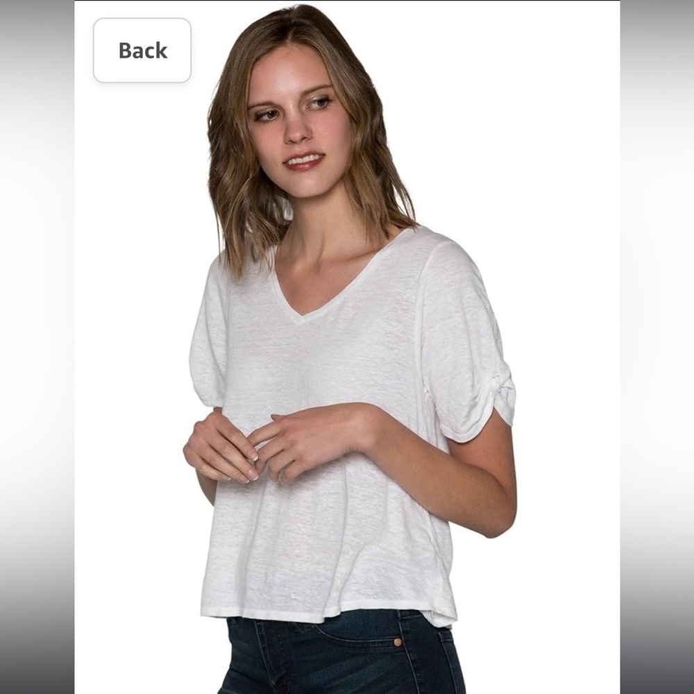 Velvet by Graham & Spencer White Short Sleeve Tee